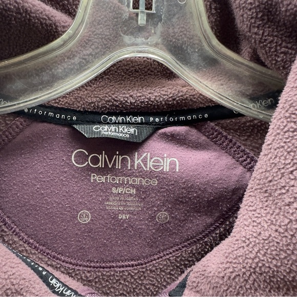 Calvin Klein I performance small dark purpleke 19 p2p23-1/2 length preowned - Picture 5 of 8